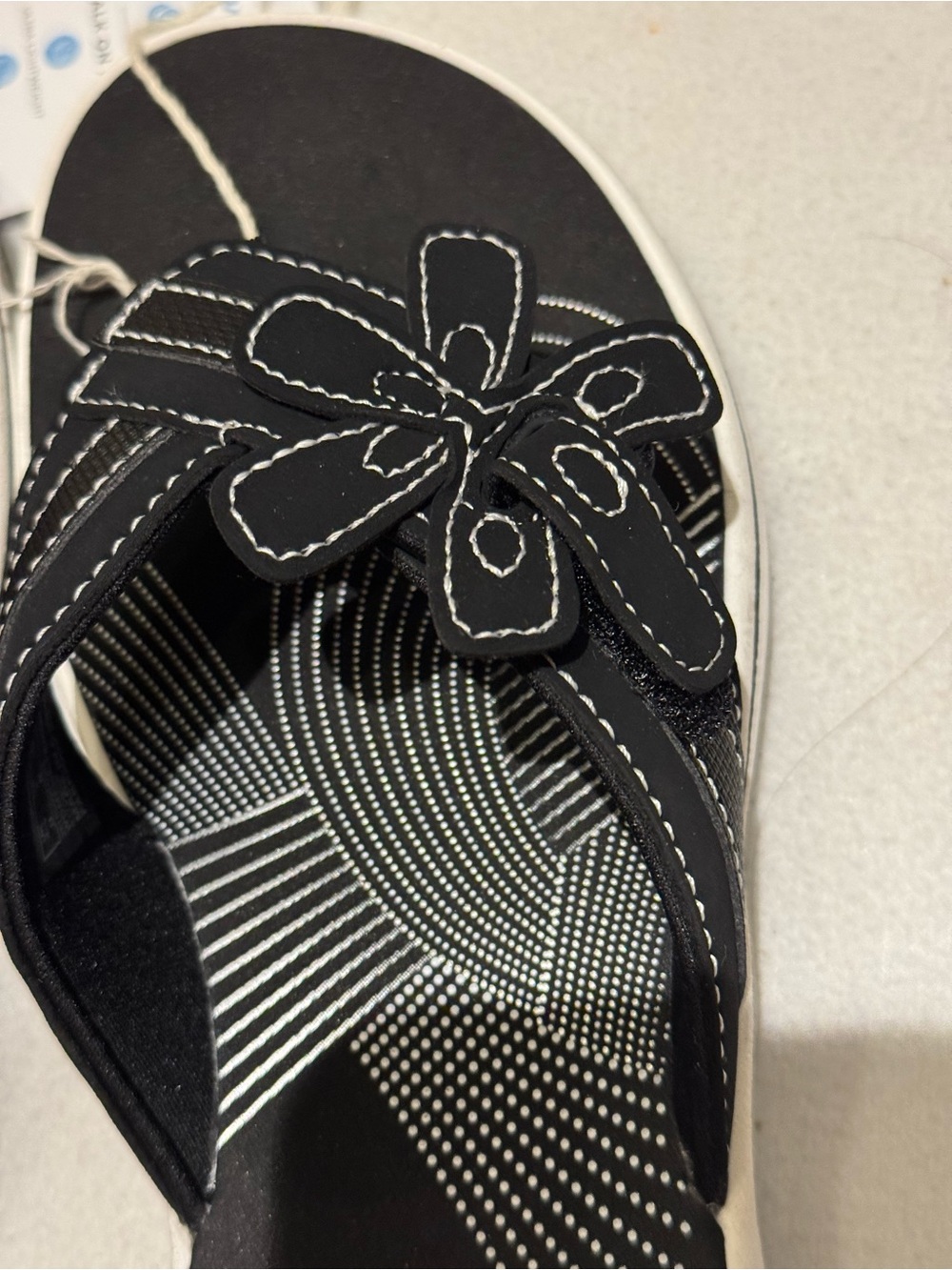 Clarks Brinkley Flora Women's Sandal S7 NIB - Picture 2 of 8